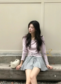 #世新大學生  性格溫柔 好聊 有女友感輕盈的身材 優質的臉蛋