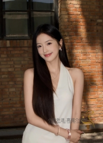 #時尚模特  性感嫵媚 氣質美女 保養很好 皮白肉滑
