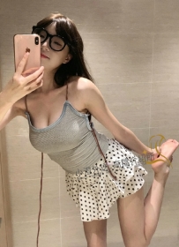 渾圓飽滿雪白大美乳  像極了一顆大雪球