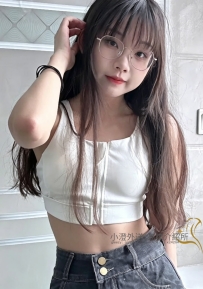 秀氣小隻馬 ~ 目前是位幼稚園老師,聲甜溫柔