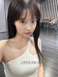 清純的外貌  大學生兼職  小穴緊緊的喔  會撒嬌 配合度很高 可以親親喔  很有女友fu~